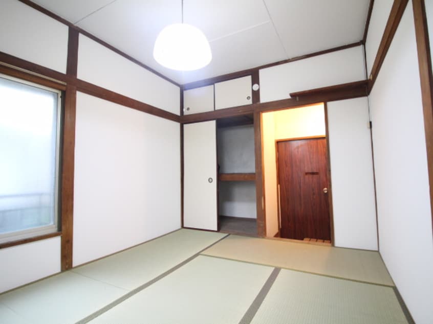 居室 西村荘