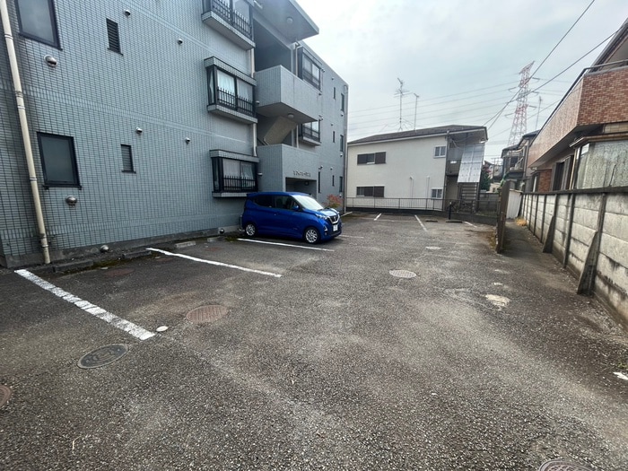 駐車場 ソフィアガ－デンⅢ