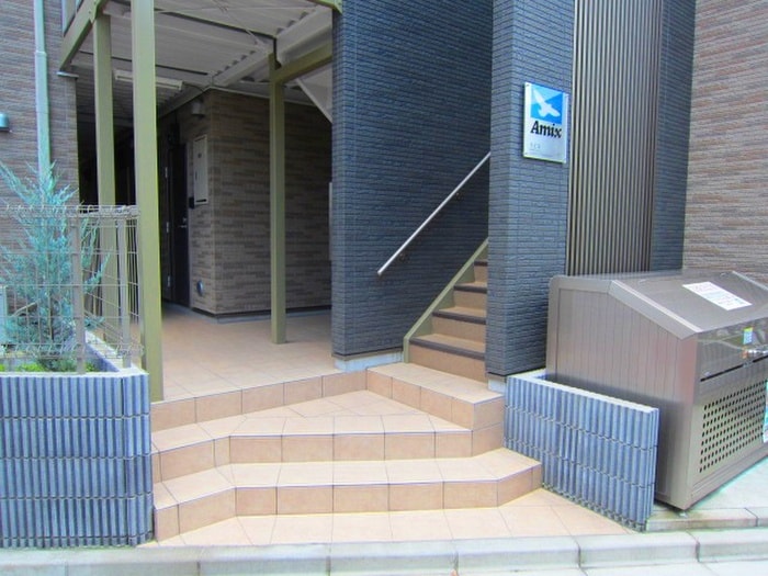 エントランス部分 ラピス