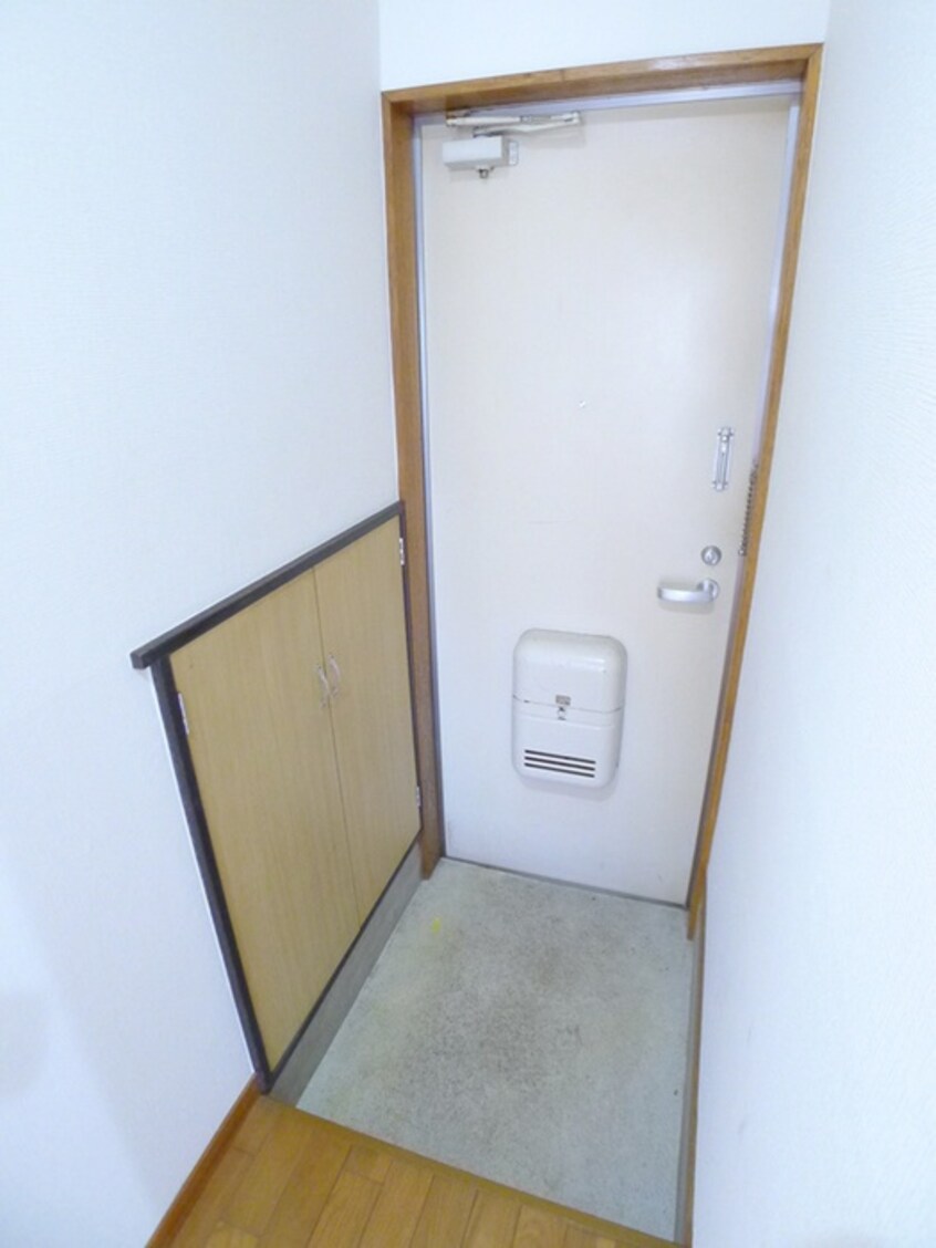 玄関 サンハイツ