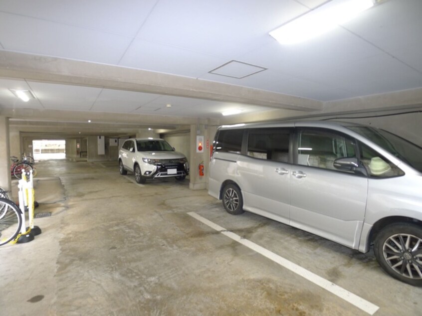 駐車場 アンダルシア浦安