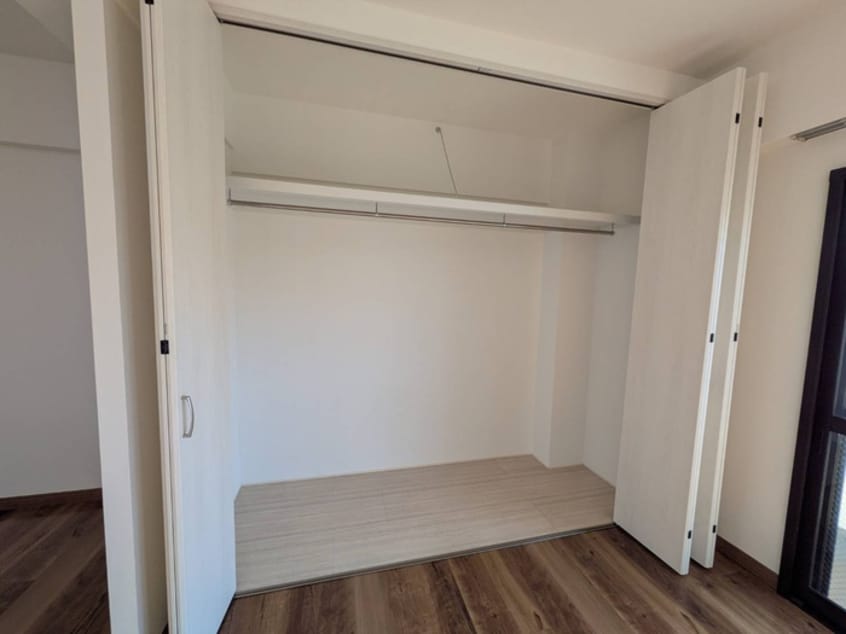 収納 ルミエ－ル・ニキ