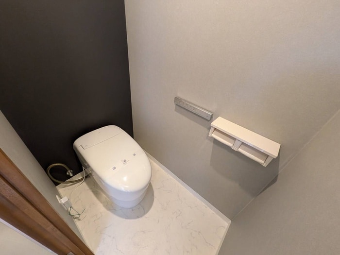 トイレ ルミエ－ル・ニキ