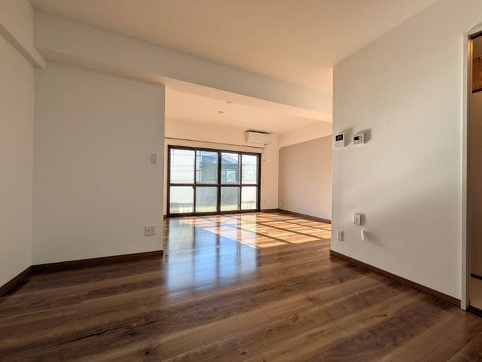 居室 ルミエ－ル・ニキ