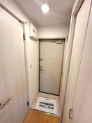 玄関 ラフレ西浦和