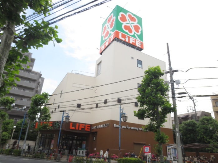 ライフ(スーパー)まで420m ヴィラセゾン・文京ガ－デン