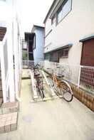 駐輪場 リブリ・美ら島ガーデン