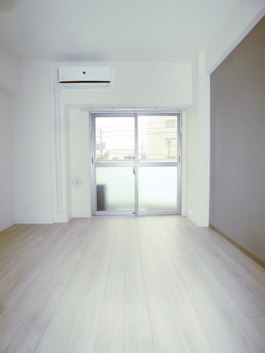 居室 ＡＺＡＬＥＡ　ＧＡＲＤＥＮ