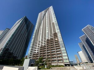 THE TOKYO TOWERS SEA TOWER