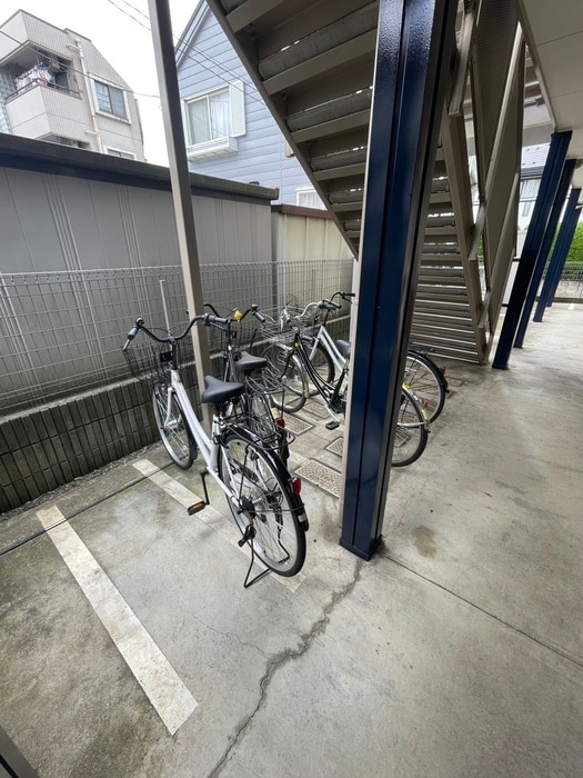 駐輪場 サンドルチェ