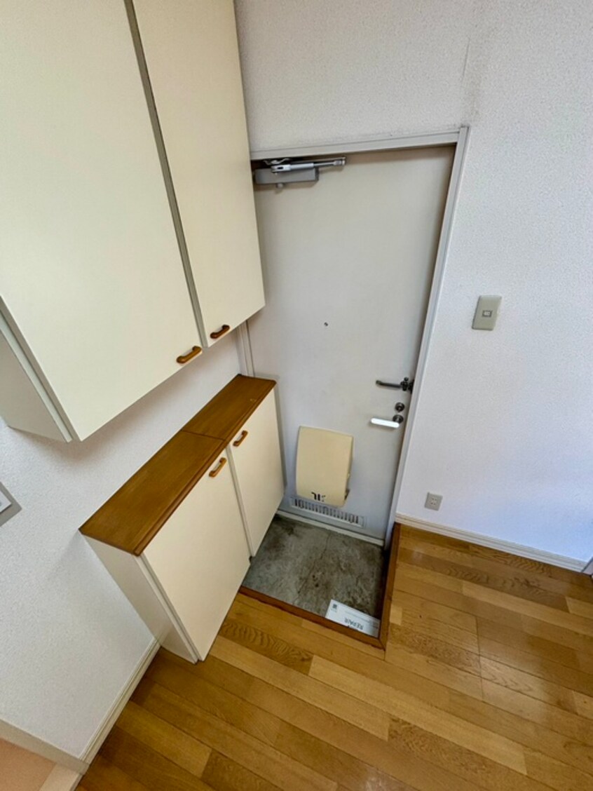玄関 フラッツかなもり