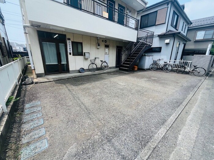 駐車場 ハイツウィロウ