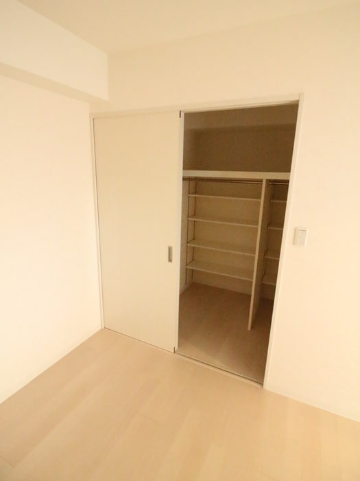 収納 LEGEDARY COURT赤羽