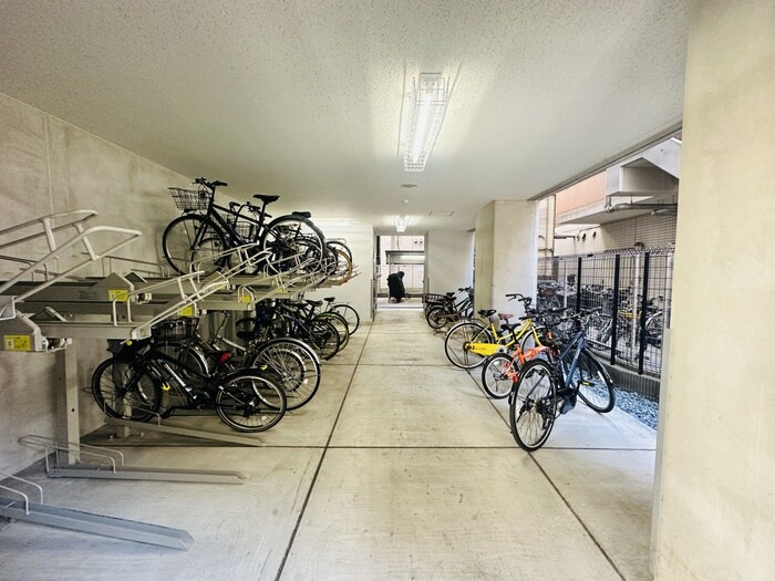 駐輪場 パークフラッツ浅草橋