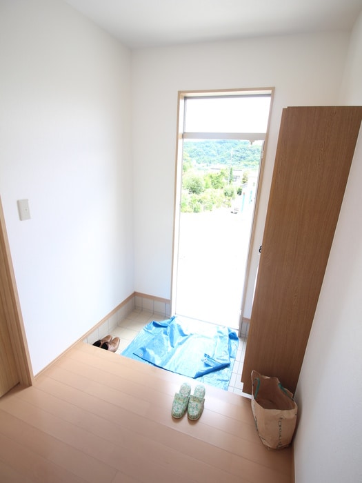 玄関 サカヤ住宅