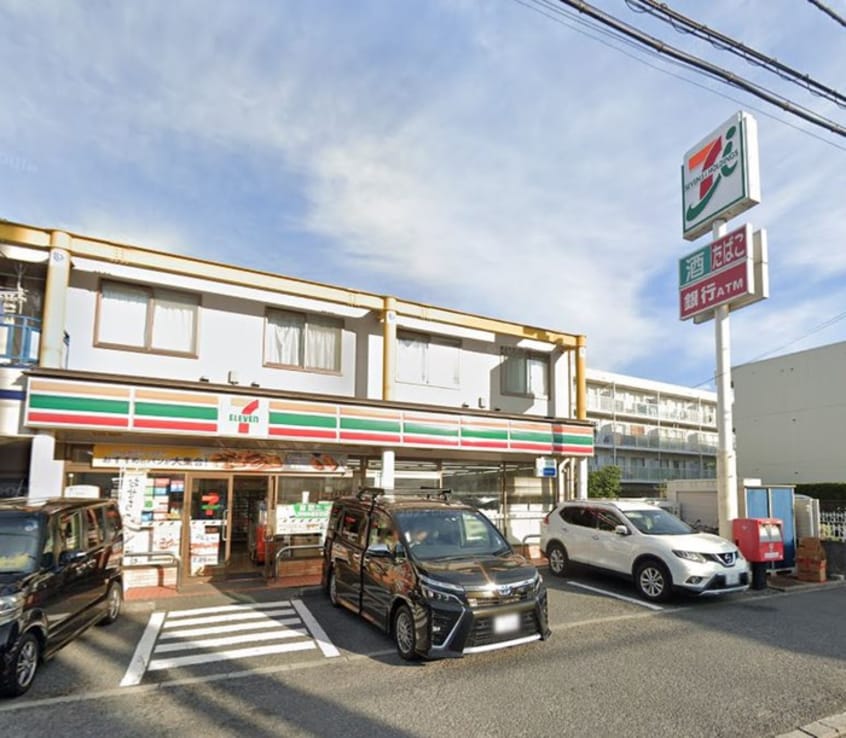 セブンイレブン(コンビニ)まで450m シエル・マーレ