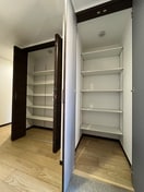 玄関 ラ・セレンテ