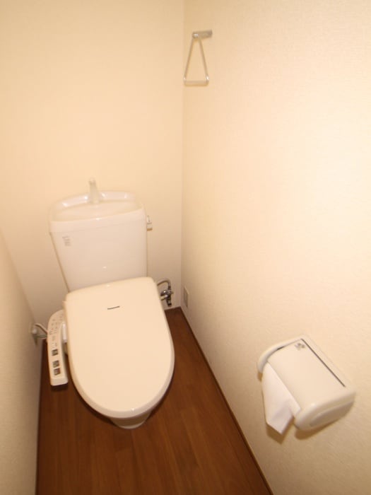 トイレ ヘリオス　ペンテ