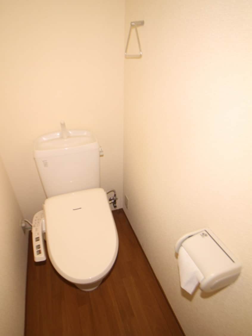 トイレ ヘリオス　ペンテ