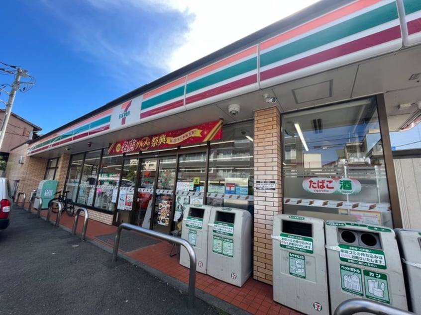 セブンイレブン(コンビニ)まで102m 笹岡ビル