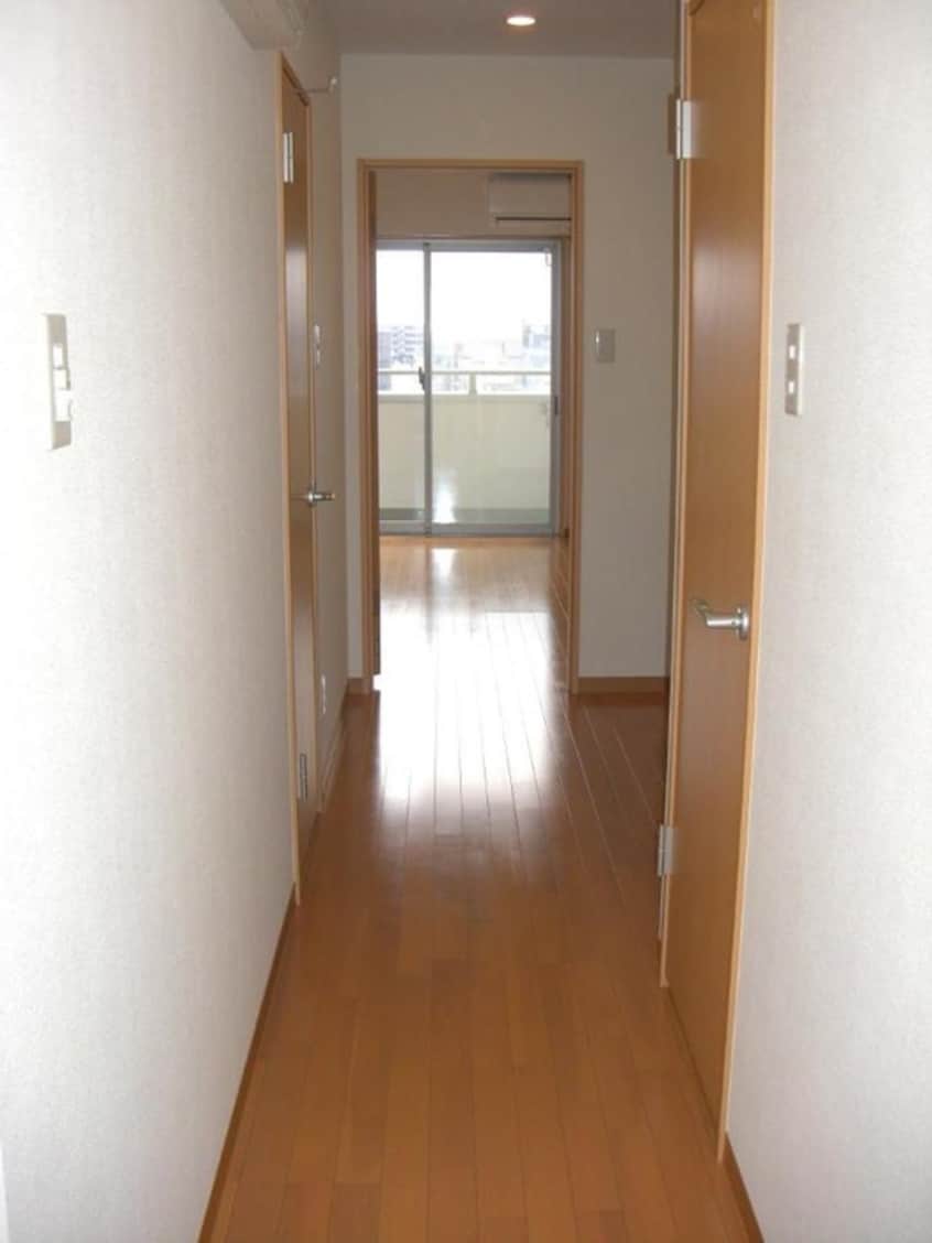廊下 Ｅｓｐａｃｉｏ　Ｍａｃｈｉｄａ