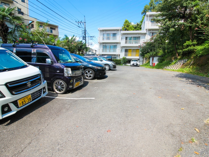 駐車場 ロックハウス