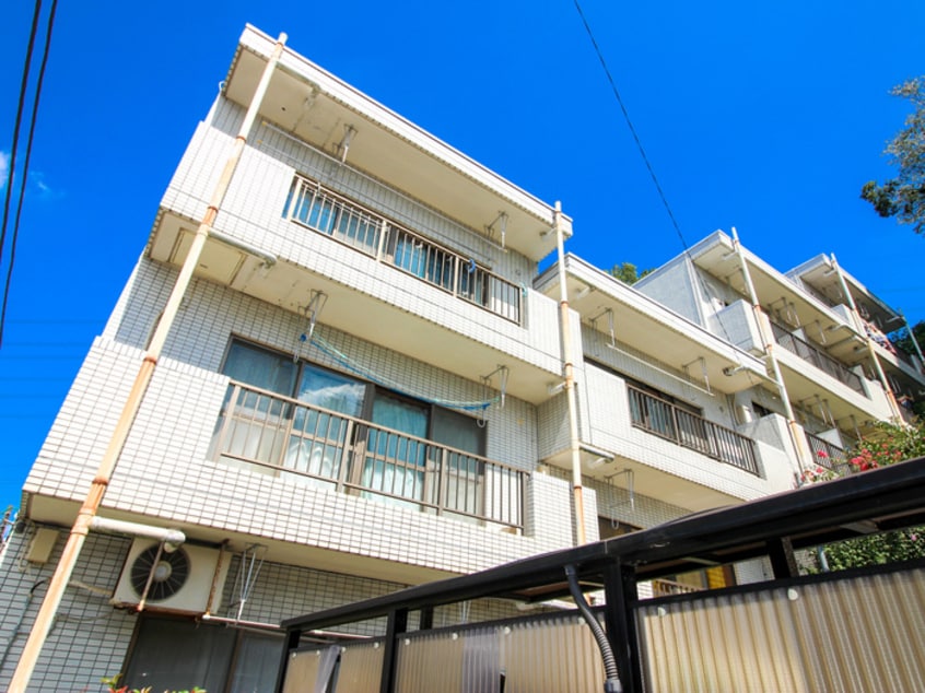 外観写真 ロックハウス