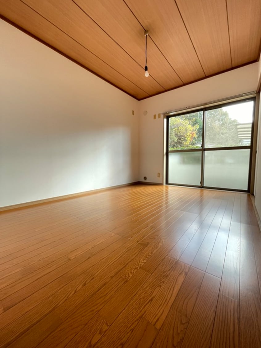 居室 ロックハウス