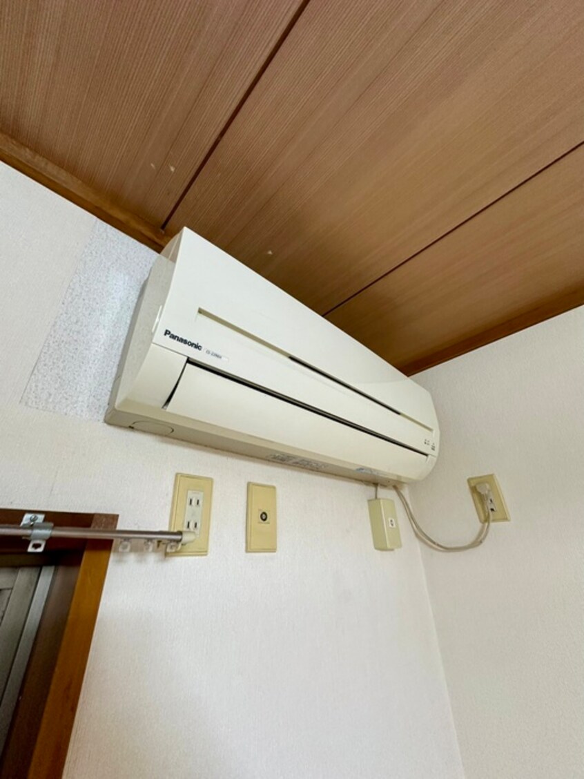 内観写真 ロックハウス
