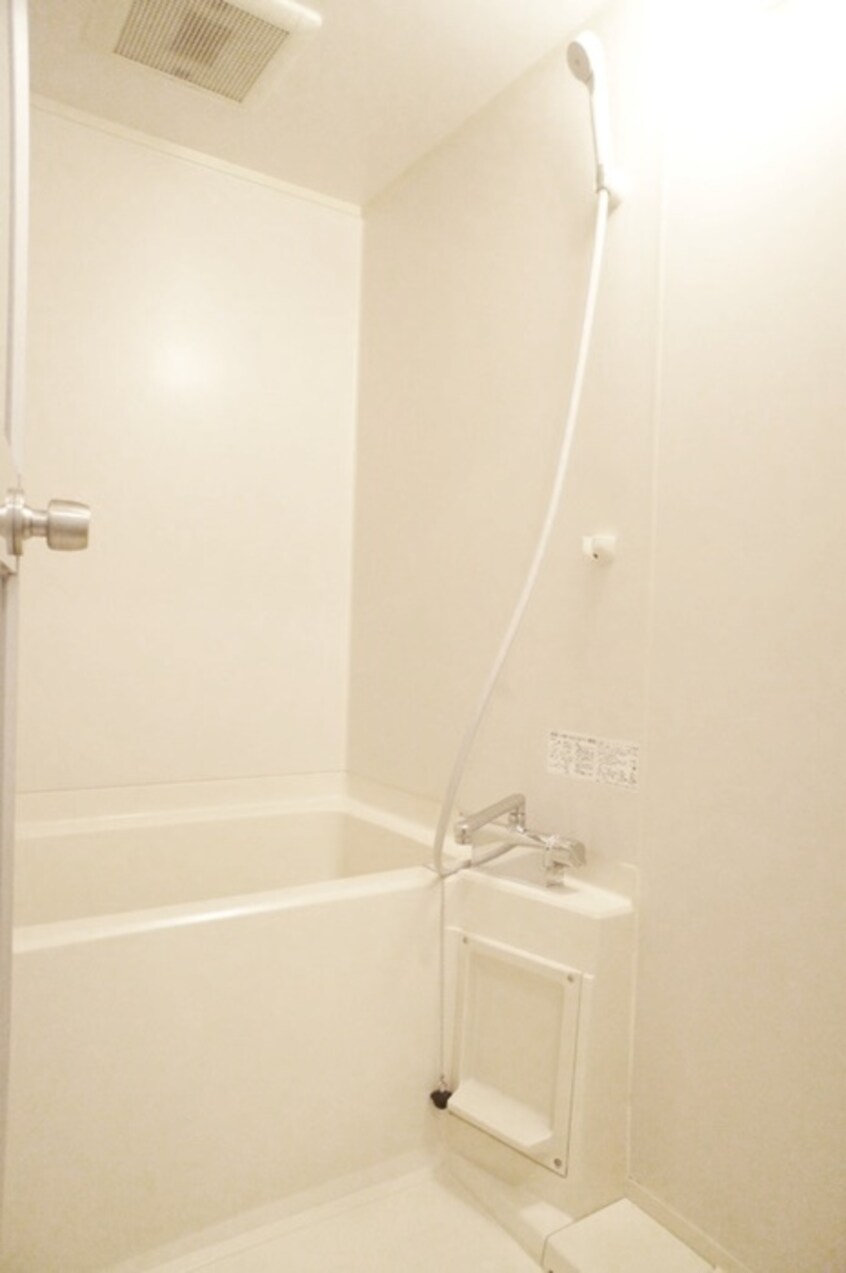 バス／シャワールーム等 エトワール２１