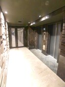 エントランス部分 S-RESIDENCE原木中山azure