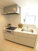 キッチン S-RESIDENCE原木中山azure