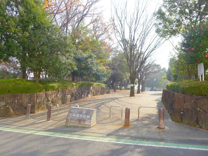 戸塚中台公園(公園)まで450m 仮)川口市戸塚3丁目　新築PJ