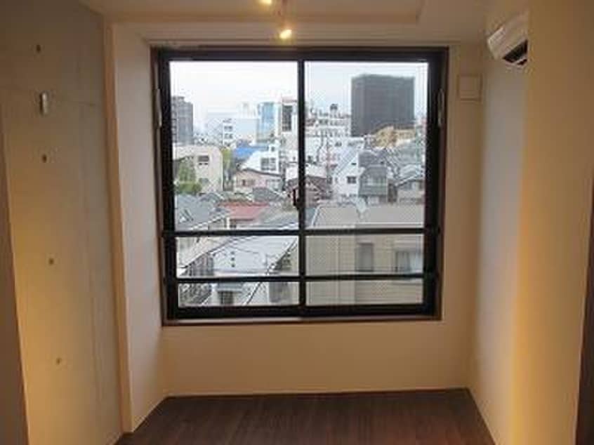 室内からの展望 EXAM駒場東大前