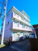 メゾンドール多摩の外観