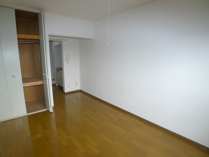 居室 秋本ビルディング