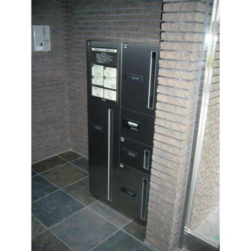 建物設備 モノリスビル