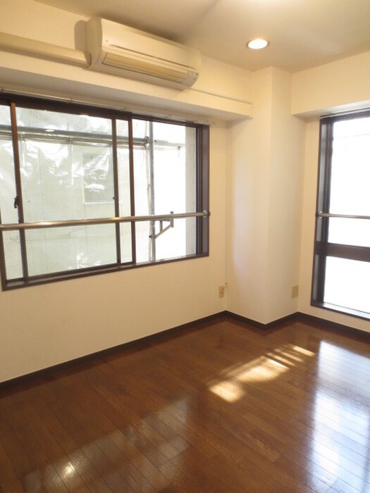 居室 リバ－サイド永代