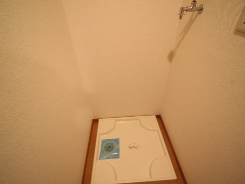 洗濯機置場 グレイス多摩川壱番館