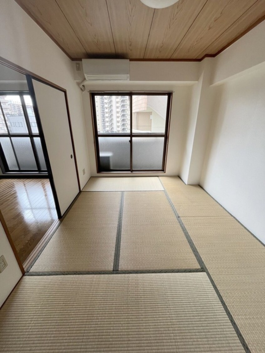 居室 クレストパレス