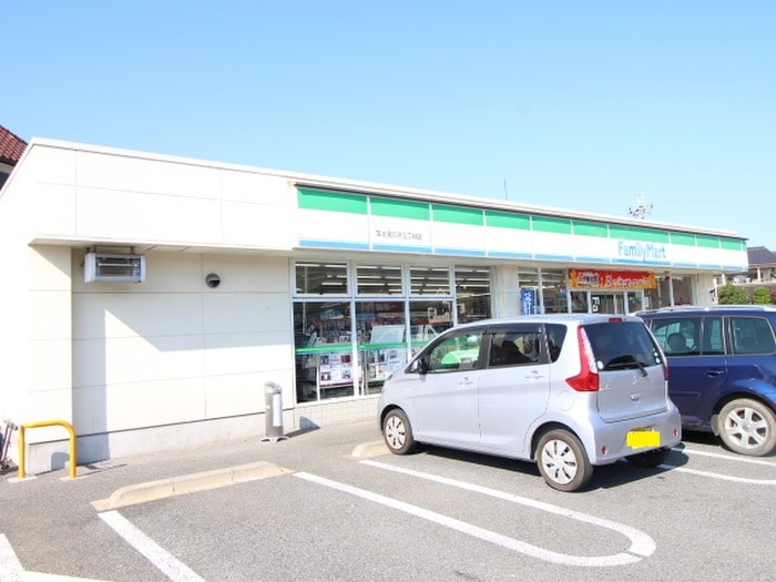 ファミリーマート富士見羽沢三丁目店(コンビニ)まで230m メゾンドエトワール