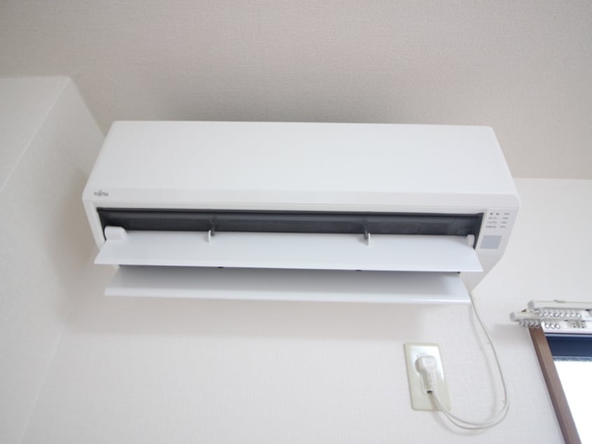 内観写真 ｱﾝﾌﾟﾙｰﾙ ﾌｪｰﾙ ﾌﾞｩﾙｼﾞｮﾝ