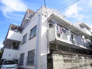 メゾン隆信