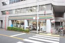 セブンイレブン本郷店(コンビニ)まで218m ル・シック湯島