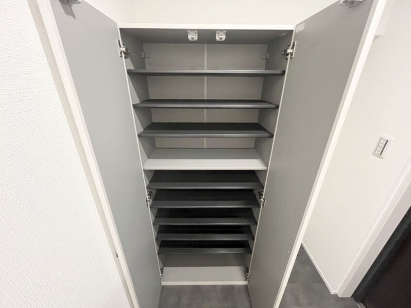 靴箱 ヴィラコート西早稲田