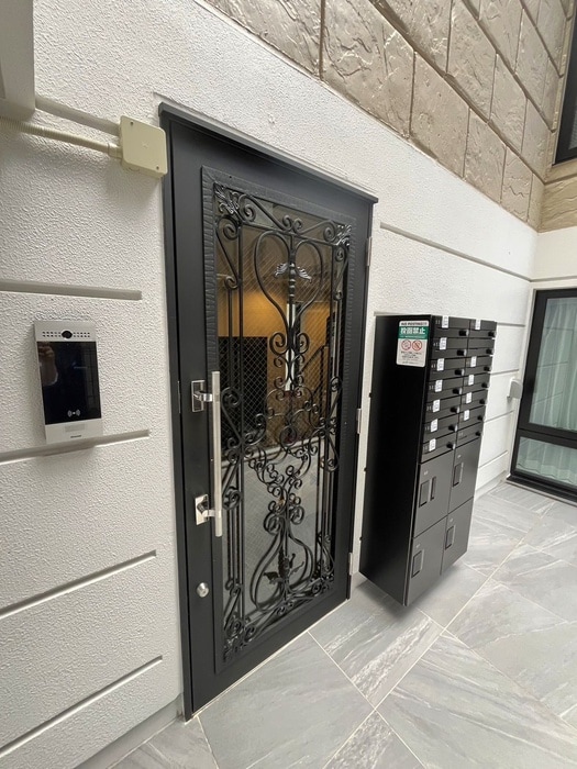 エントランス部分 CH　RESIDENCE　早稲田鶴巻町