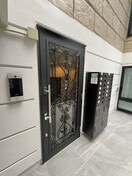 エントランス部分 CH　RESIDENCE　早稲田鶴巻町