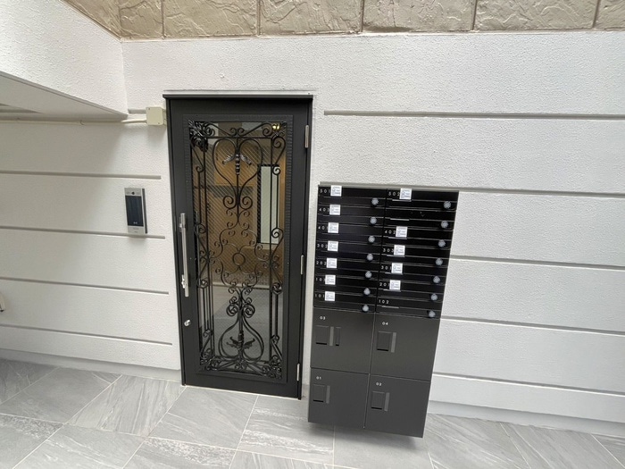 エントランス部分 CH　RESIDENCE　早稲田鶴巻町