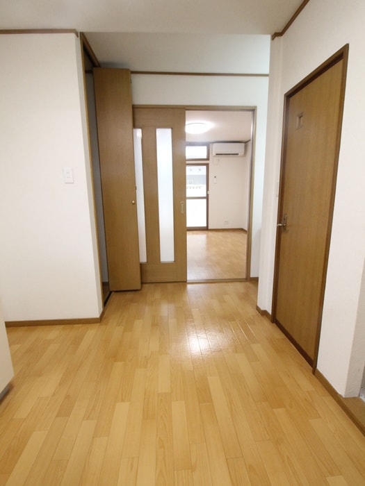 廊下 コ－ポ樋口