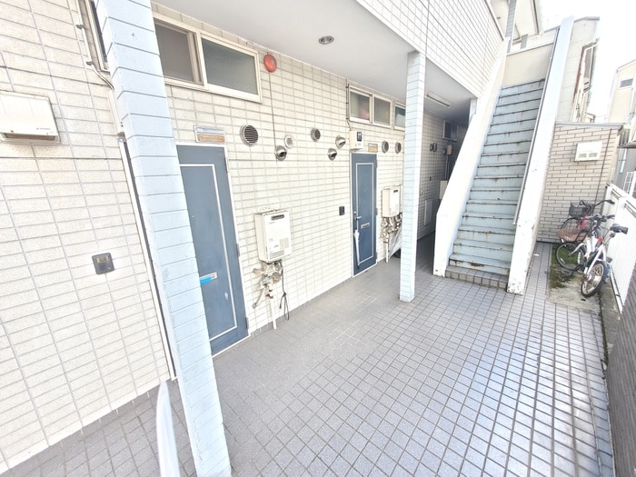 エントランス部分 WINHILL MATUBARA